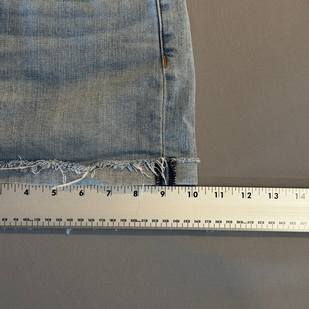 Rag & Bone Wiley Cutoff Denim Shorts Light Wash Raw Hem 27 W1915K520WIL - Picture 13 of 14